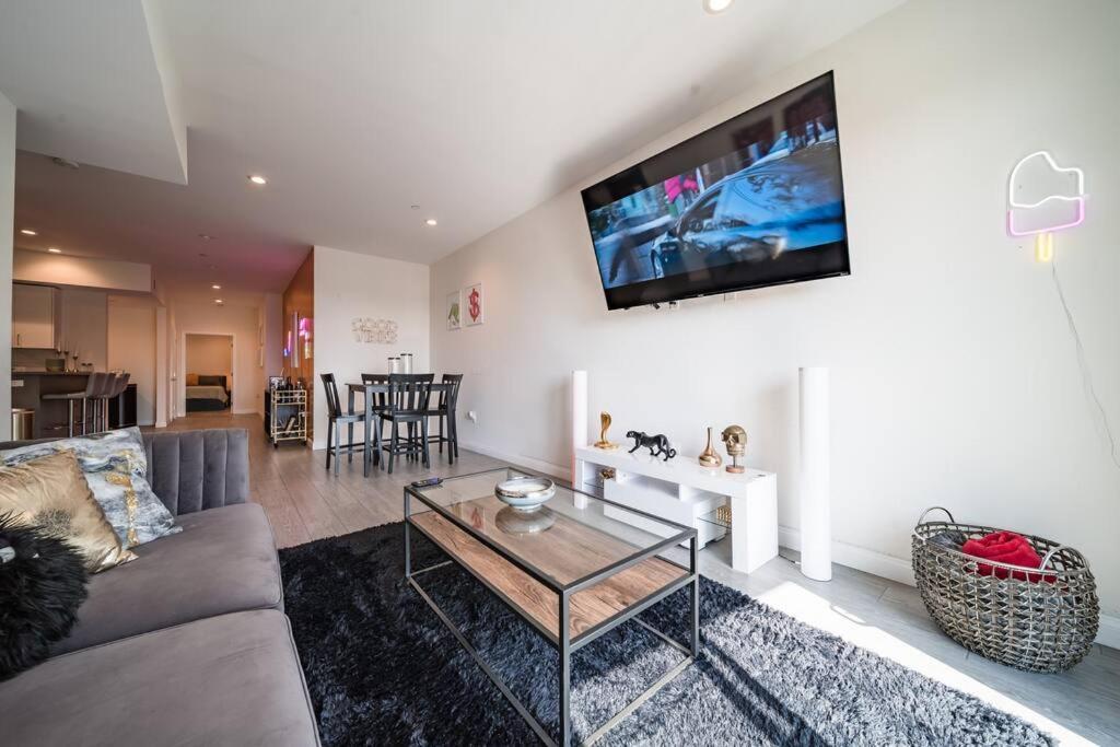Appartement Hype Inspired Urban Escape 3 Bed By Sofi And Lax Los Angeles